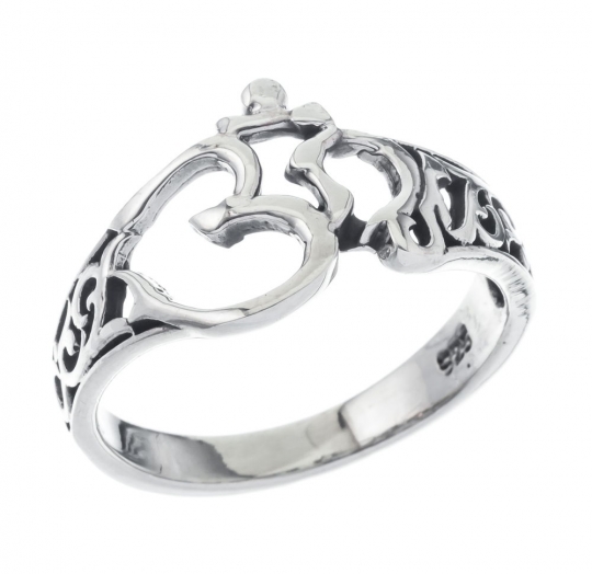 Anillo liso liviano