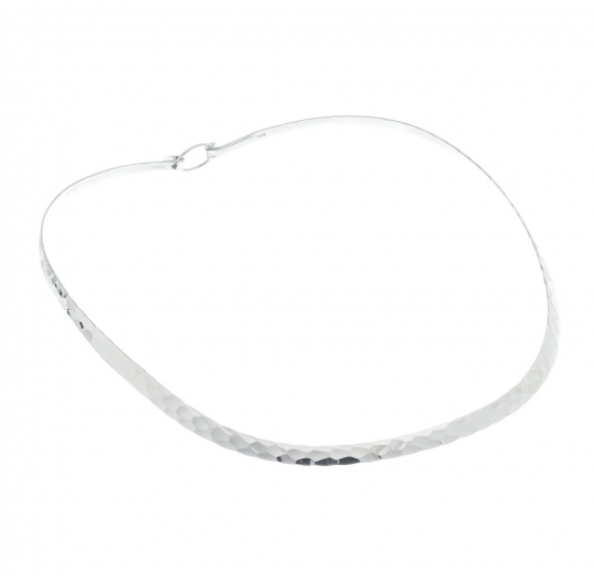 Collar rígido plata