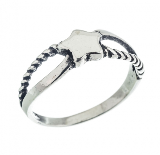 Anillo liso liviano